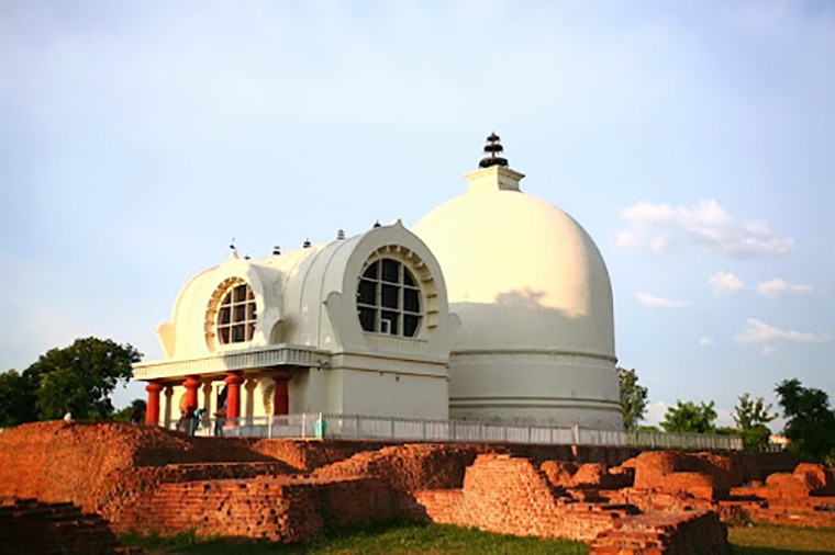 คำบูชาสถานที่ปรินิพพาน (เจดีย์สถาน เมืองกุสินารา)