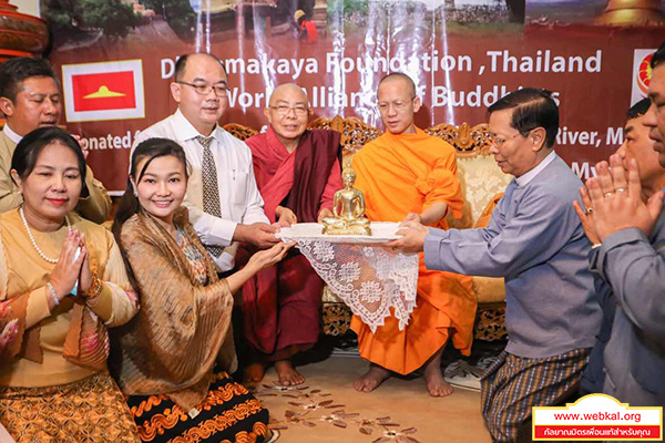 ข่าว , ข่าวประจำวัน , สรุปข่าว , news , dmc news , dmc , gbn , ข่าววัดพระธรรมกาย , ธรรมกาย , ข่าวธรรมกาย , ข่าวพระพุทธศาสนา , พระพุทธศาสนา , เหตุการณ์พระพุทธศาสนา , Buddhist , วัดพระธรรมกายในต่างประเทศ , ศูนย์สาขาวัดพระธรรมกาย , สมาธิ , meditation , ปฏิบัติธรรม , มูลนิธิธรรมกายมอบปัจจัยบูรณะพระเจดีย์ในเมียนมาร์ , พระมงคลเทพมุนี (สด จนฺทสโร) ครูผู้ค้นพบวิชชาธรรมกาย , พระเจดีย์ในเมียนมาร์