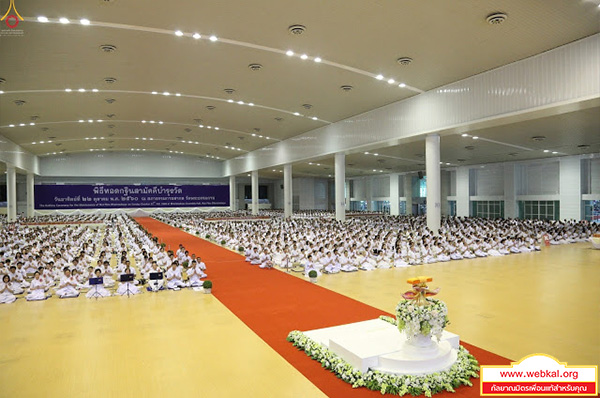 ข่าว , ข่าวประจำวัน , สรุปข่าว , news , dmc news , dmc , gbn , ข่าววัดพระธรรมกาย , ธรรมกาย , ข่าวธรรมกาย , ข่าวพระพุทธศาสนา , พระพุทธศาสนา , เหตุการณ์พระพุทธศาสนา , Buddhist , วัดพระธรรมกายในต่างประเทศ , ศูนย์สาขาวัดพระธรรมกาย , สมาธิ , meditation , ปฏิบัติธรรม , วัดพระธรรมกายจัดพิธีทอดกฐินสามัคคี ประจำปี 2560 , พระมงคลเทพมุนี (สด จนฺทสโร) ครูผู้ค้นพบวิชชาธรรมกาย , พิธีทอดกฐิน