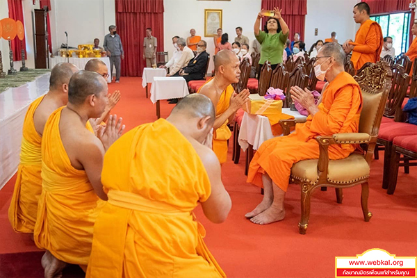 คณะสงฆ์วัดพระธรรมกาย และอุบาสกอุบาสิกา เข้าร่วมพิธีบำเพ็ญกุศลวันคล้ายวันมรณภาพ ท่านเจ้าประคุณสมเด็จพระพุทธชินวงศ์