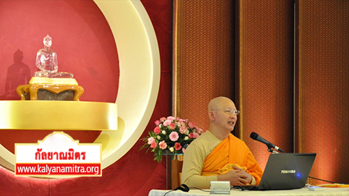 วัดพระธรรมกายบาวาเรีย ประเทศเยอรมนี ได้จัดปฏิบัติธรรมแก่ชาวไทยและชาวท้องถิ่น