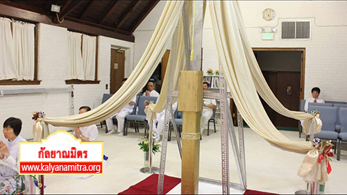 ปะเทศสหรัฐอเมริกา ได้จัดพิธีตอกเสาเข็มต้นแรก สร้างอาคารพระผู้ปราบมาร
