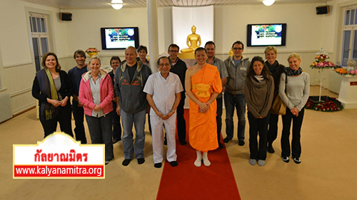 ประเทศสวิตเซอร์แลนด์ ได้จัดคอร์สสมาธิให้แก่ชาวท้องถิ่นเป็นครั้งที่ 4