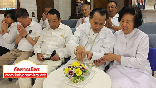 ประเทศสหรัฐอเมริกา ได้จัดงานบุญวันอาทิตย์ และพิธีปล่อยสัตว์ปล่อย