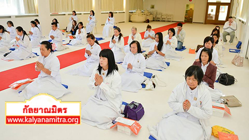 ประเทศเยอรมนี ได้จัดพิธีอุทิศส่วนกุศลให้แก่หมู่ญาติที่ล่วงลับไปแล้ว