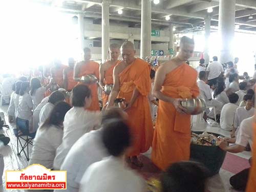 ในโครงการบรรพชาอุปสมบทหมู่ธรรมทายาทนานาชาติรุ่นที่12 