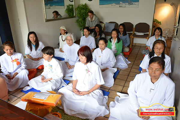 วัดพุทธฮัมบวร์กจัดปฏิบัติธรรม ณ เมืองเบรเมน