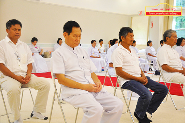 วัดพระธรรมกายฟลอริดา จัดพิธีหล่อเทียนพรรษา