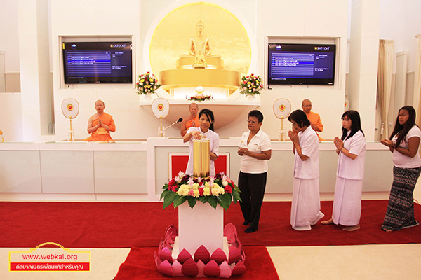 วัดพระธรรมกายฟลอริดา จัดพิธีหล่อเทียนพรรษา