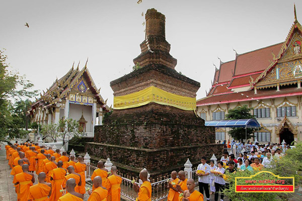 พิธีอุปสมบทรุ่นเข้าพรรษา ณ วัดมหาธาตุ 