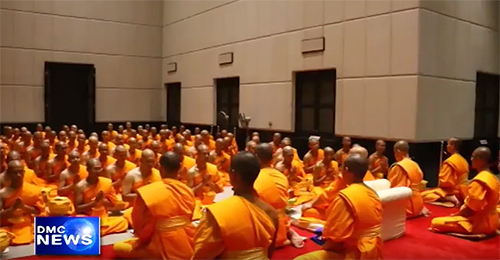 พิธีอุปสมบท สามเณรธรรมทายาทชาว AEC รุ่นที่ 1