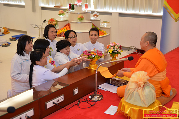 วัดพระธรรมกายชวาร์ซวัลด์ ประเทศเยอรมนี ได้จัดพิธีบูชาข้าวพระและพิธีทอดผ้าป่าสามัคคี