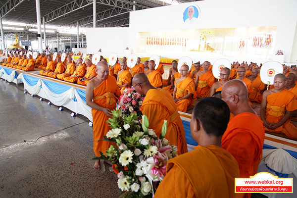 พระสังฆาธิการภาคอีสานตอนบนเดินทางมาถวายกำลังใจแด่พระเทพญาณมหามุนี เจ้าอวาสวัดพระธรรมกาย