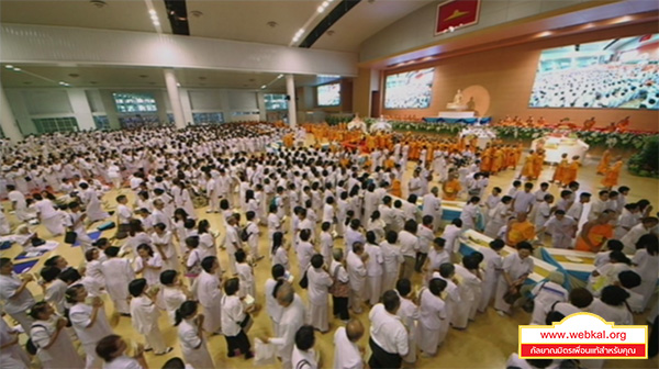 วัดพระธรรมกาย จัดพิธีบูชาพระ