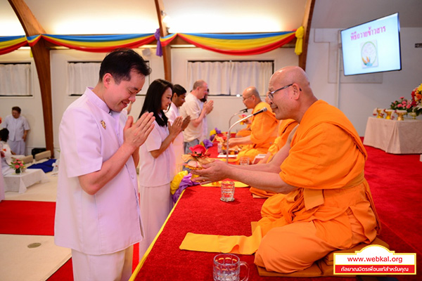 วัดพระธรรมกายซีแอตเติล รัฐวอชิงตัน ได้จัดพิธีบูชาข้าวพระอาทิตย์ต้นเดือนมิถุนายน 2559