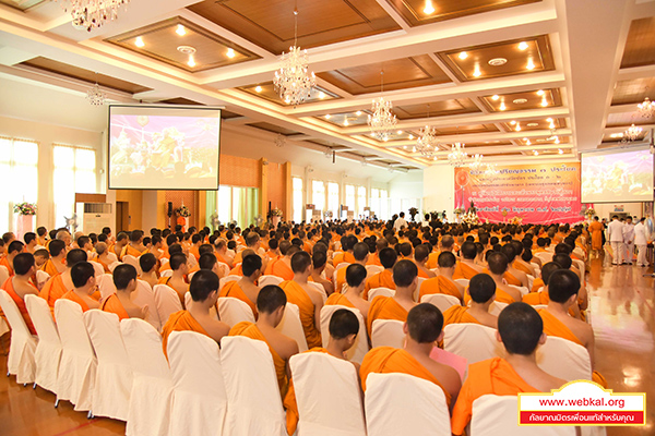 ผู้ปฎิบัติหน้าที่สมเด็จพระสังฆราช เป็นประธานในพิธีทรงตั้งเปรียญธรรม ๓ ประโยคและประโยค ๑-๒ แก่พระภิกษุสามเณรในเขตปกครองคณะสงฆ์กรุงเทพมหานคร