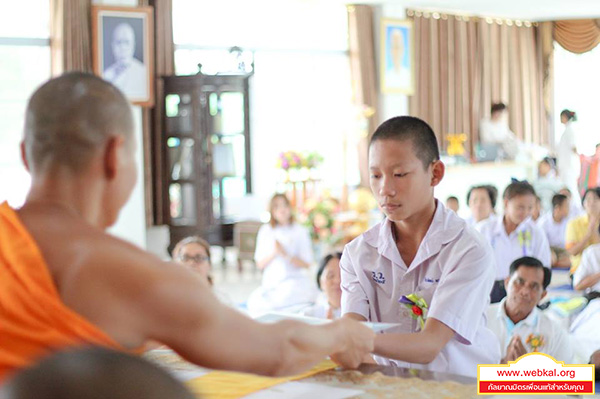  ศูนย์อบรมปฏิบัติธรรมกำแพงเพชรในอุปถัมภ์พระมหาโพธิวงศาจารย์ ได้จัดทอดผ้าป่าสามัคคีประจำเดือนมิถุนายน เพื่อสมทบทุนสร้างอาคารที่พักพระภิกษุและสามเณร