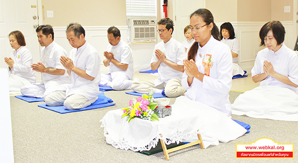 วัดพระธรรมกายเทนเนสซี จัดพิธีถวายกองทุนข้าวสาร