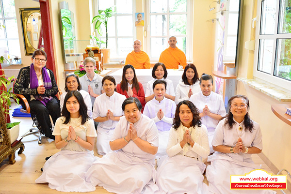 กิจนิมนต์ จัดปฏิบัติธรรม ทอดผ้าป่า เมือง บาด เพียร์มอนท์