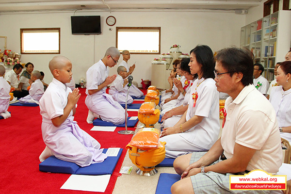 วัดพระธรรมกายมินเนโซตา จัดพิธีบรรพชาสามเณร