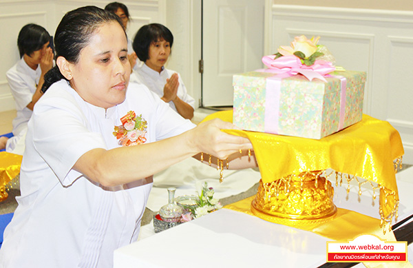 วัดพระธรรมกายเทนเนสซีจัดถวายคิลานเภสัช 