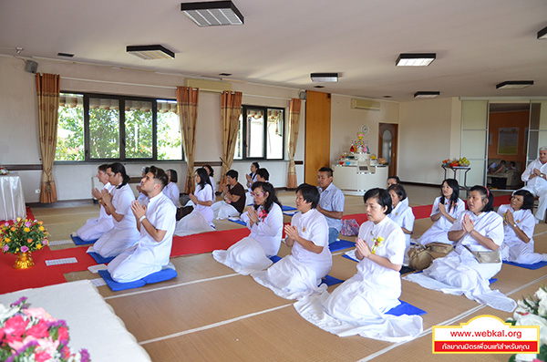 วัดพระธรรมกายอิตาลีจัดพิธีบูชาข้าวพระต้นเดือน