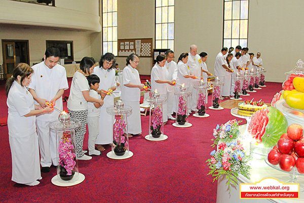 วัดพระธรรมกายออเรกอน จัดงานบุญบูชาข้าวพระ