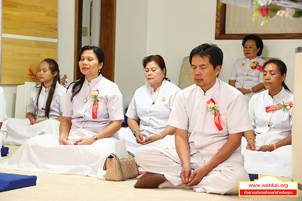 วัดพระธรรมกายมินเนโซตาจัดพิธีบูชาข้าวพระ