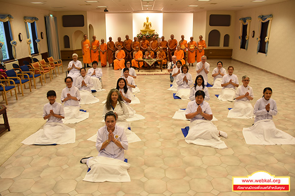 วัดพระธรรมกายบูโรส ถวายการต้อนรับพระพรหมดิลกและคณะ