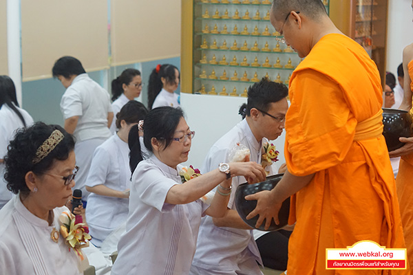 วัดพระธรรมกายฮ่องกง จัดพิธีบูชาข้าวพระอาทิตย์ต้นเดือน