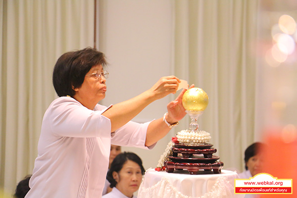 วัดพระธรรมกายนิวเจอร์ซี จัดพิธีบูชาข้าวพระ 