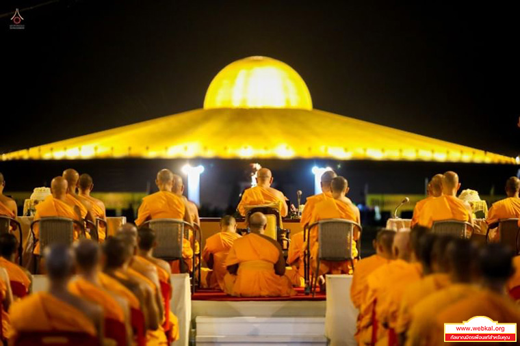 พระของขวัญสำหรับผู้สวดมนต์ข้ามปี   พิธีสวดธรรมจักรชิตังเม 5,000 ล้านจบ  วันเสาร์ที่ 31 ธันวาคม พ.ศ. 2565