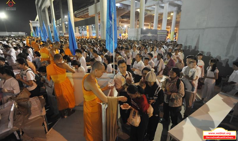 พระของขวัญสำหรับผู้สวดมนต์ข้ามปี   พิธีสวดธรรมจักรชิตังเม 5,000 ล้านจบ  วันเสาร์ที่ 31 ธันวาคม พ.ศ. 2565