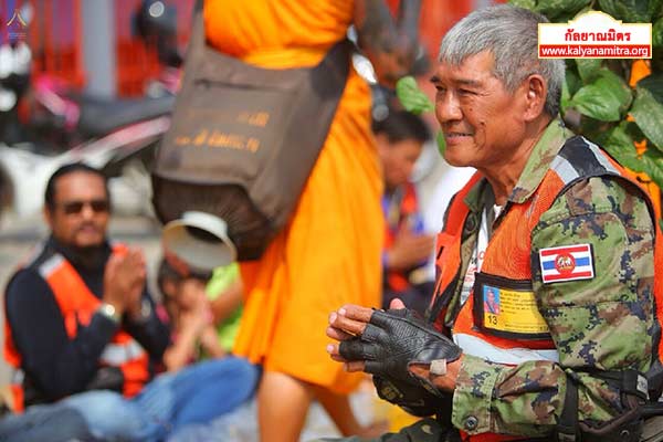 ธุดงค์ธรรมชัยเส้นทางพระผู้ปราบมาร ปีที่ 4 วันจันทร์ที่ 26 มกราคม พ.ศ. 2558