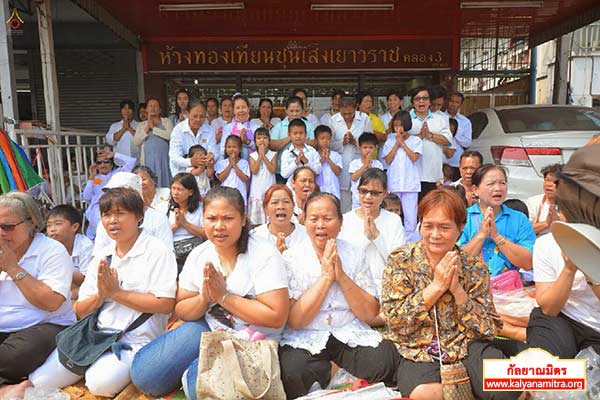 ธุดงค์ธรรมชัยเส้นทางพระผู้ปราบมาร ปีที่ 4 วันเสาร์ที่ 31 มกราคม พ.ศ. 2558