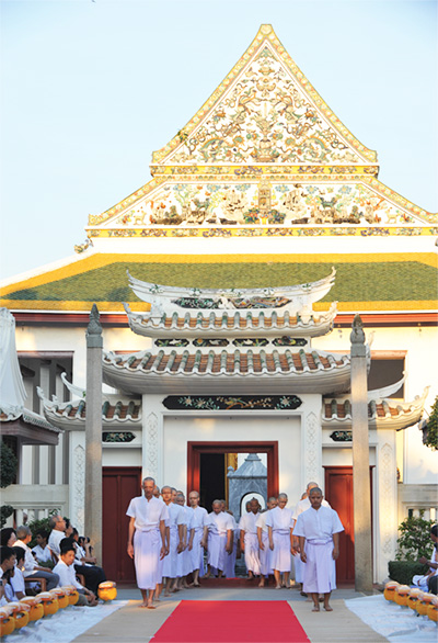 อุปสมบทหมู่ รุ่นผู้บริหาร รุ่นที่ 12 ณ วัดราชโอรสาราม ราชวรวิหาร วันที่ 2 - 24 ธันวาคม พ.ศ.2558