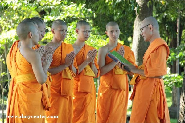 โครงการอุปสมบทหมู่ พระพี่เลี้ยงเข้าพรรษา พ.ศ. 2559 สร้างต้นแบบคนดี ที่โลกต้องการ