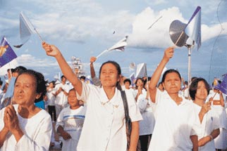 อานุภาพ พระมหาสิริราชธาตุ พระดูดทรัพย์ คนนับหมื่นตื่นตะลึงปาฏิหาริย์