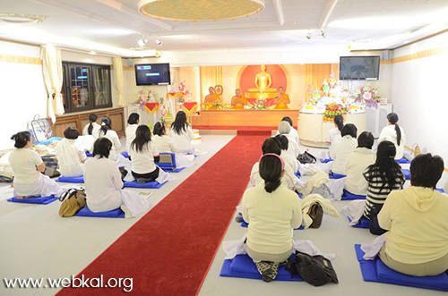 พิธีสวดมนต์ข้ามปี วัดพระธรรมกายแฟรงก์เฟิร์ต ประเทศเยอรมนี