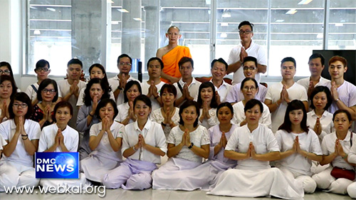 นักธุรกิจชาวเวียดนามเยี่ยมชมวัดพระธรรมกาย จังหวัดปทุมธานี