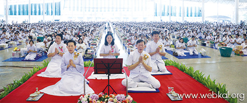 อภิวันทนาการ มหาปูชนียาจารย์ ผู้ค้นพบวิชชาธรรมกาย , อยู่ในบุญ , วารสาร , อยู่ในบุญตุลาคม , อานิสงส์แห่งบุญ , นิตยสาร , หนังสือธรรมะ , วัดพระธรรมกาย