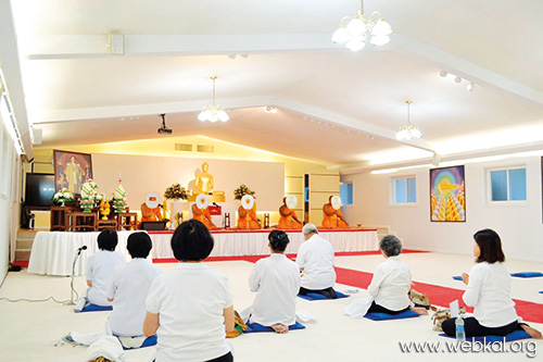 พระบาทสมเด็จพระปรมินทรมหาภูมิพลอดุลยเดช มหิตลาธิเบศร รามาธิบดี จักรีนฤบดินทร สยามินทราธิราช บรมนาถบพิตร , อยู่ในบุญ , วารสาร , อยู่ในบุญตุลาคม , อานิสงส์แห่งบุญ , นิตยสาร , หนังสือธรรมะ , วัดพระธรรมกาย , รัชกาลที่ 9 , ในหลวง