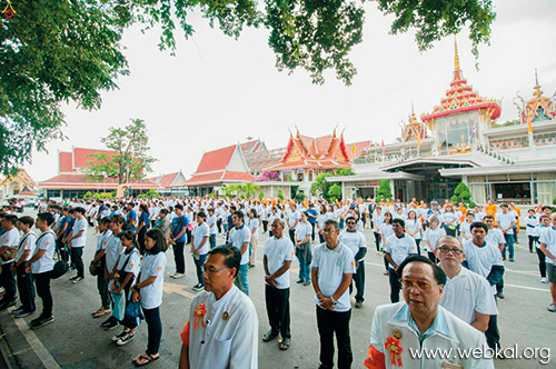 เครือข่ายคณะศิษยานุศิษย์วัดพระธรรมกายทั่วโลก , อยู่ในบุญ , วารสาร , อยู่ในบุญตุลาคม , อานิสงส์แห่งบุญ , นิตยสาร , หนังสือธรรมะ , วัดพระธรรมกาย 