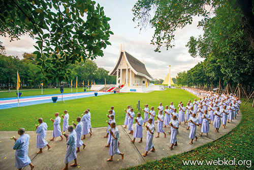 วารสาร , อยู่ในบุญ , มกราคม , อานิสงส์แห่งบุญ , นิตยสาร , หนังสือธรรมะ , วัดพระธรรมกาย , ร่วมใจกตัญญู บวชบูชาธรรม พระเดชพระคุณพระราชภาวนาจารย์