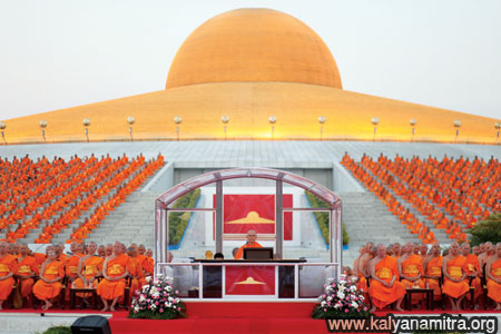 พระเทพญาณมหามุนี วิ. (หลวงพ่อธัมมชโย)