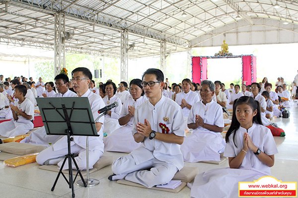 ข่าว , ข่าวประจำวัน , สรุปข่าว , news , dmc news , dmc , gbn , ข่าววัดพระธรรมกาย , ธรรมกาย , ข่าวธรรมกาย , ข่าวพระพุทธศาสนา , พระพุทธศาสนา , เหตุการณ์พระพุทธศาสนา , Buddhist , วัดพระธรรมกายในต่างประเทศ , ศูนย์สาขาวัดพระธรรมกาย , สมาธิ , meditation , ปฏิบัติธรรม , พิธีทอดกฐิน ณ ศูนย์ปฏิบัติธรรมเพชรบูรณ์ , พระมงคลเทพมุนี (สด จนฺทสโร) ครูผู้ค้นพบวิชชาธรรมกาย , สัมมาอะระหัง
