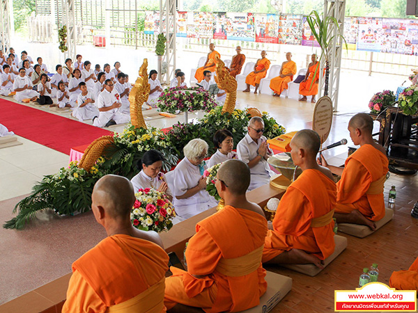 ข่าว , ข่าวประจำวัน , สรุปข่าว , news , dmc news , dmc , gbn , ข่าววัดพระธรรมกาย , ธรรมกาย , ข่าวธรรมกาย , ข่าวพระพุทธศาสนา , พระพุทธศาสนา , เหตุการณ์พระพุทธศาสนา , Buddhist , วัดพระธรรมกายในต่างประเทศ , ศูนย์สาขาวัดพระธรรมกาย , สมาธิ , meditation , ปฏิบัติธรรม , พิธีทอดกฐิน ณ ศูนย์ปฏิบัติธรรมเพชรบูรณ์ , พระมงคลเทพมุนี (สด จนฺทสโร) ครูผู้ค้นพบวิชชาธรรมกาย , สัมมาอะระหัง