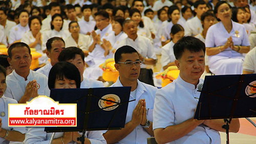 พิธีขอขมา รับบาตรและผ้าไตร ในโครงการอุปสมบทหมู่ภาคฤดูร้อน 100,000 ครั้งที่ 9