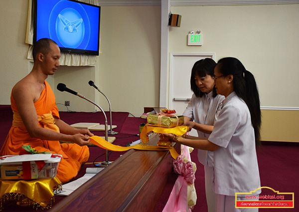 วัดพระธรรมกายซิลิคอนวัลเลย์    ประเทศสหรัฐอเมริกา    จัดงานบุญวันอาทิตย์  และพิธีถวายคิลานเภสัช