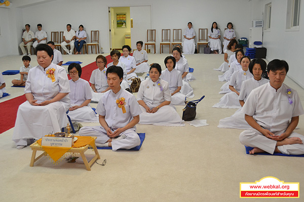 วัดพระธรรมกายจอร์เจีย ได้จัดพิธีบูชาข้าวพระ และทำบุญพิธีอุทิศส่วนกุศลให้แก่หมู่ญาติที่ล่วงลับไปแล้ว